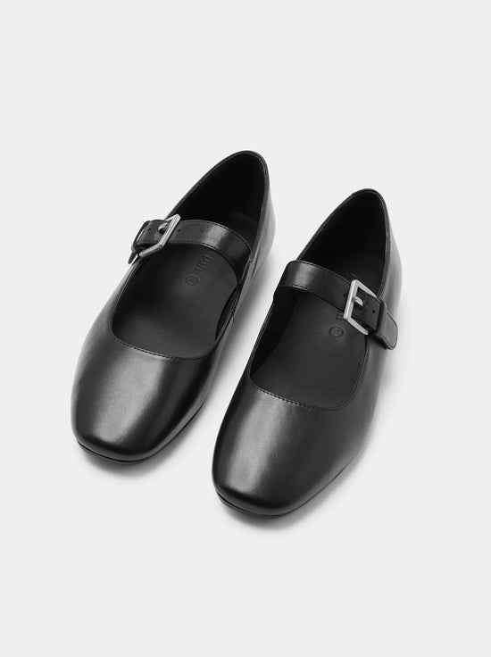 Assembly - Romee Leather Flat - Black