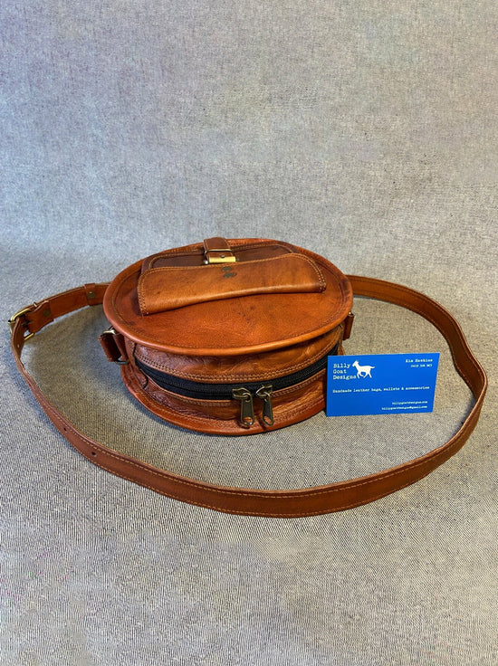 Billy Goat Designs - Leather Circle Shoulder Bag w/ Zip - Small 9" (R9PZ)