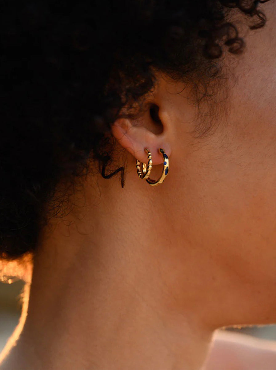 Linda Tahija Max Huggie Earrings - Silver