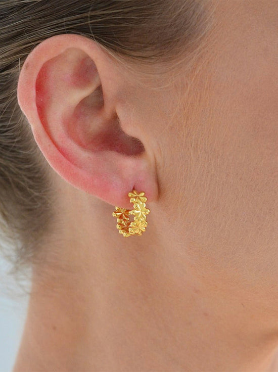 Linda Tahija - Daisy Hoop Earrings - Gold Plated