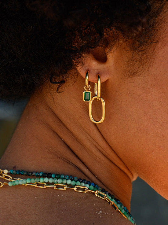 Linda Tahija - Gemme Huggie Earrings - Gold Plated - Green Onyx