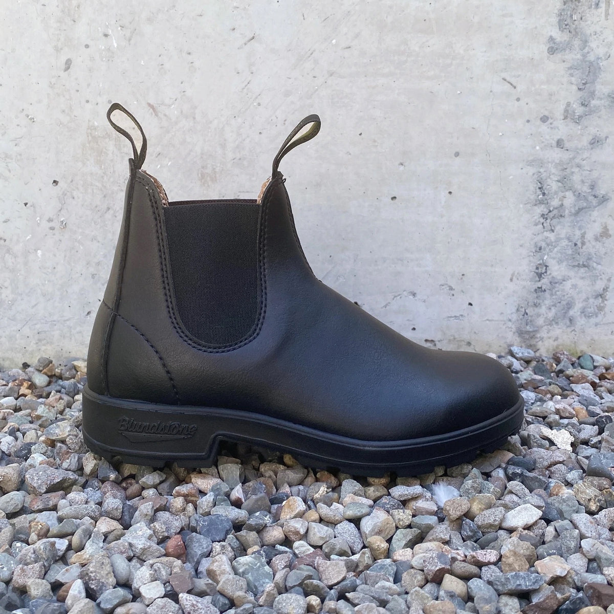 Blundstone 2115 Unisex Vegan Chelsea Boot Black Abicus