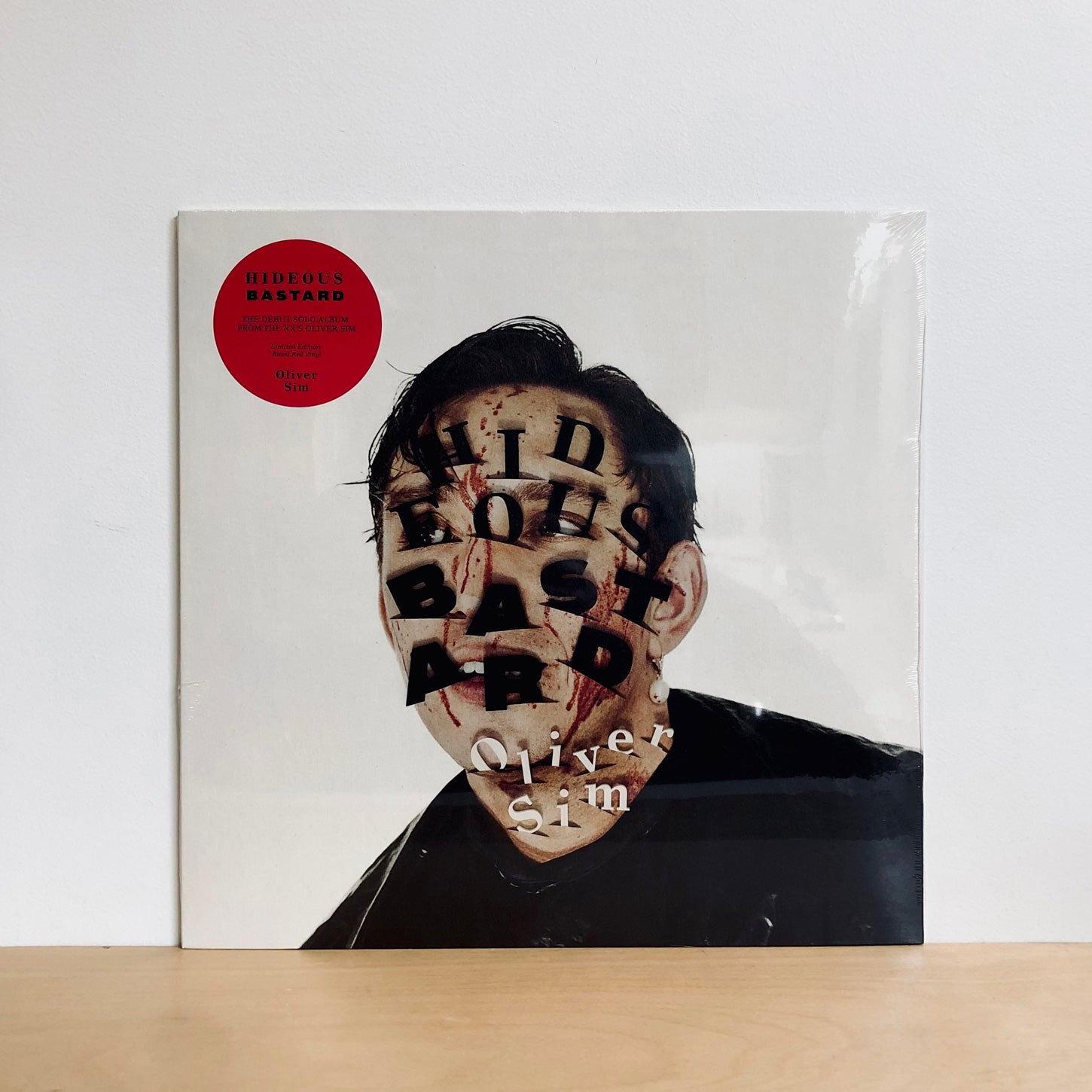 Oliver Sim - Hideous Bastard. LP – Abicus