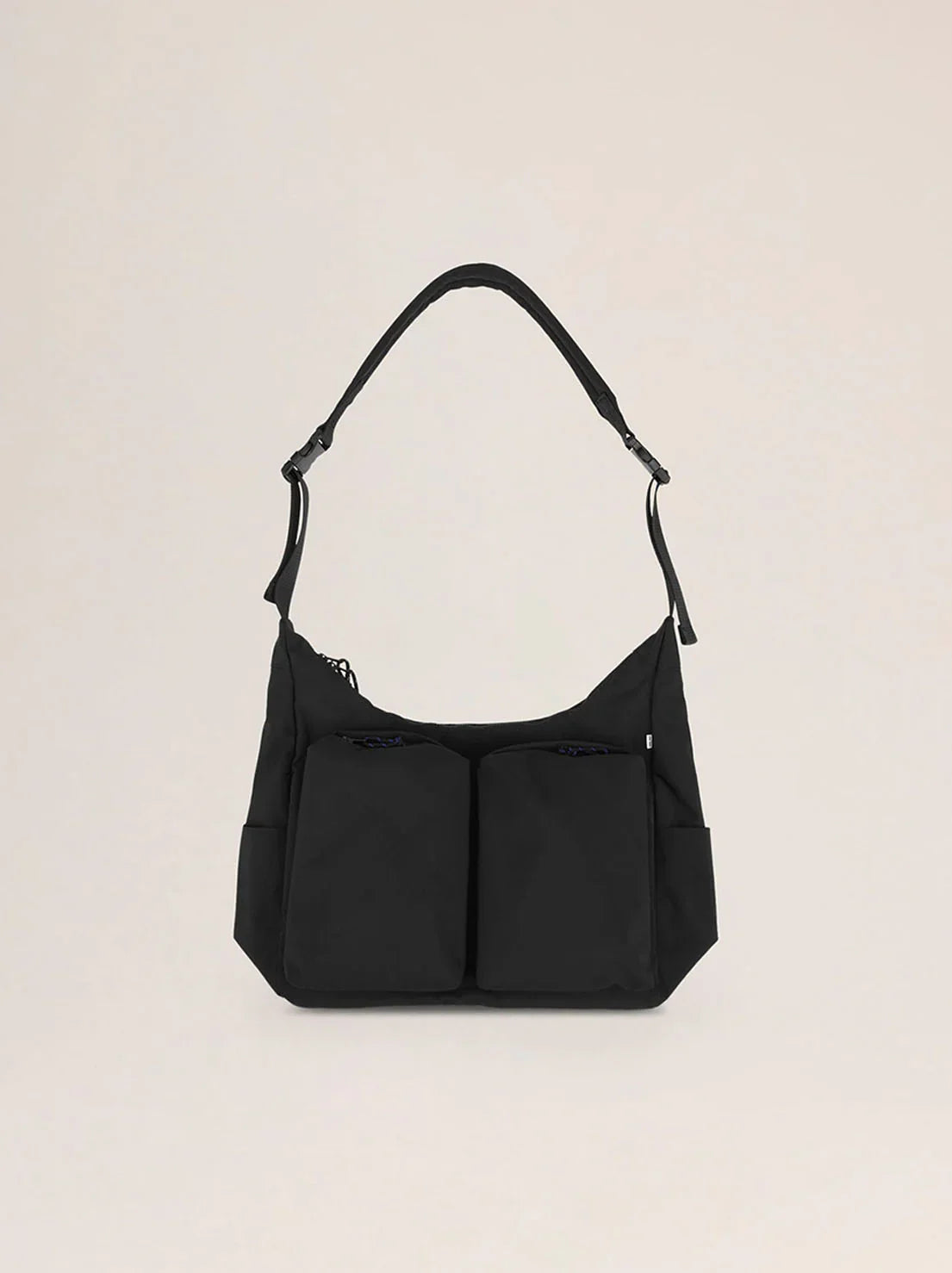 No Nationality // NN07