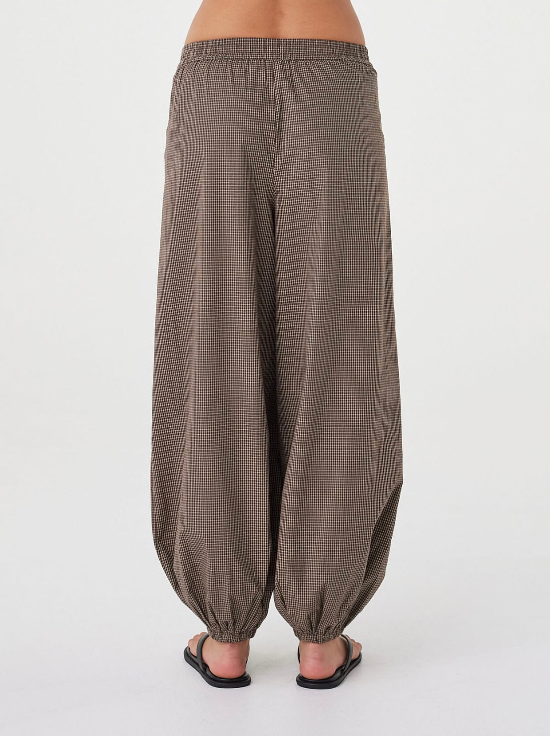 Arcaa Movement - Elina Balloon Pant - Chocolate Check
