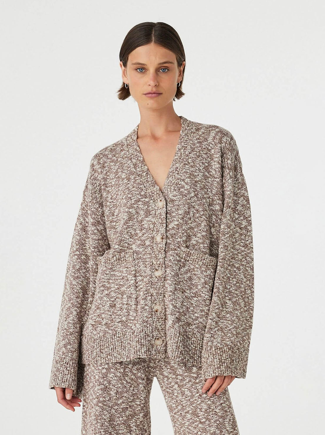 Arcaa Movement - Emmet Cardigan - Chocolate & Cream