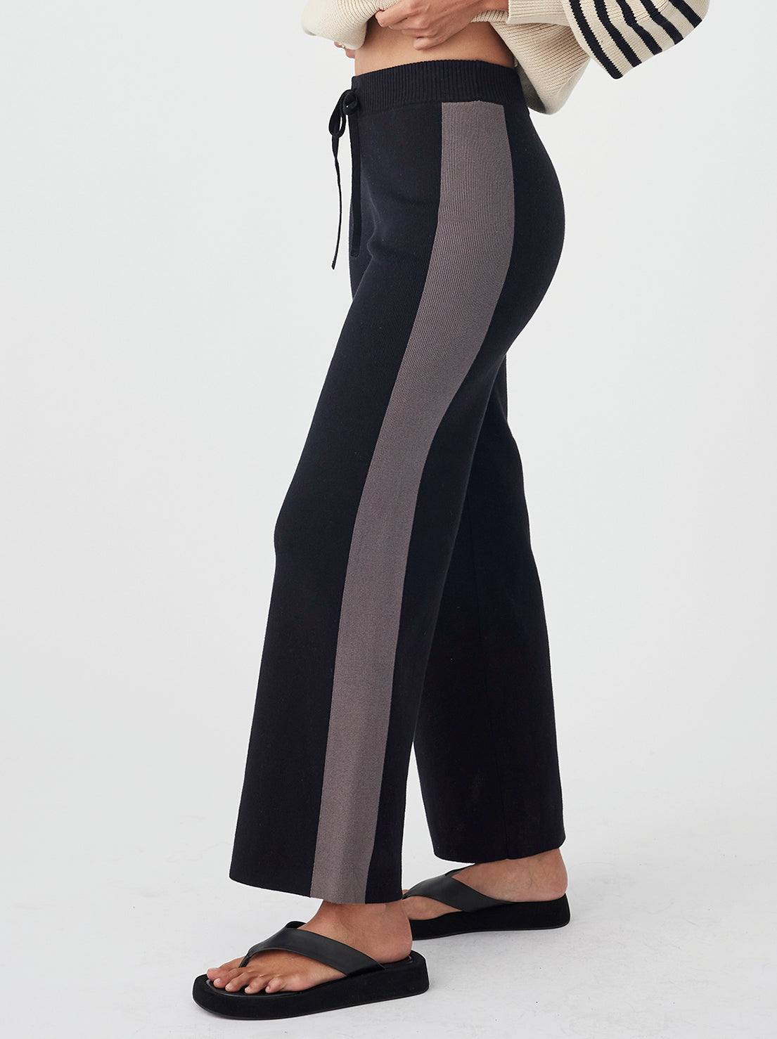 Arcaa Movement - Neo Pant - Black & Grey