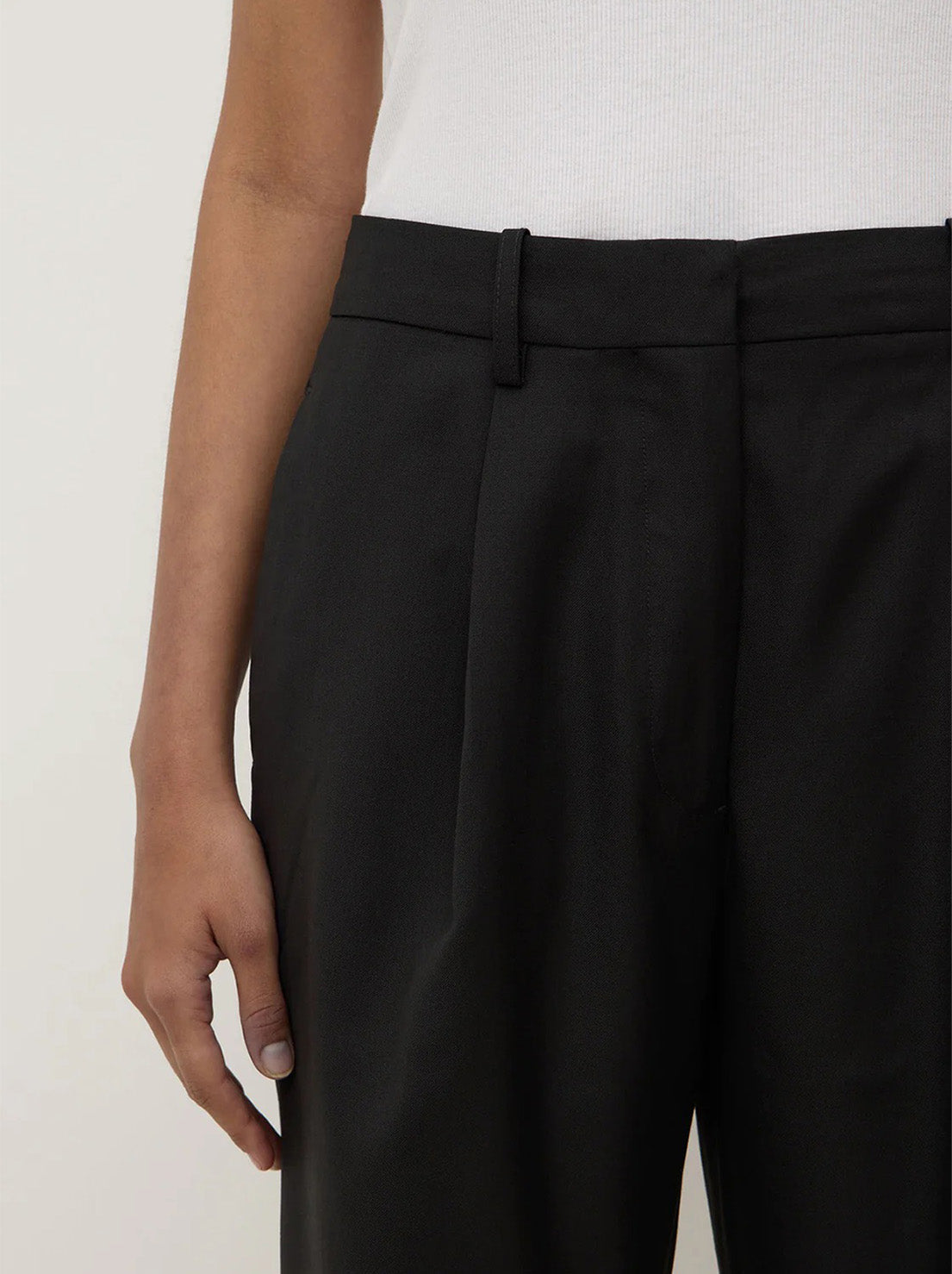 Assembly - Jaina Suit Short - Black