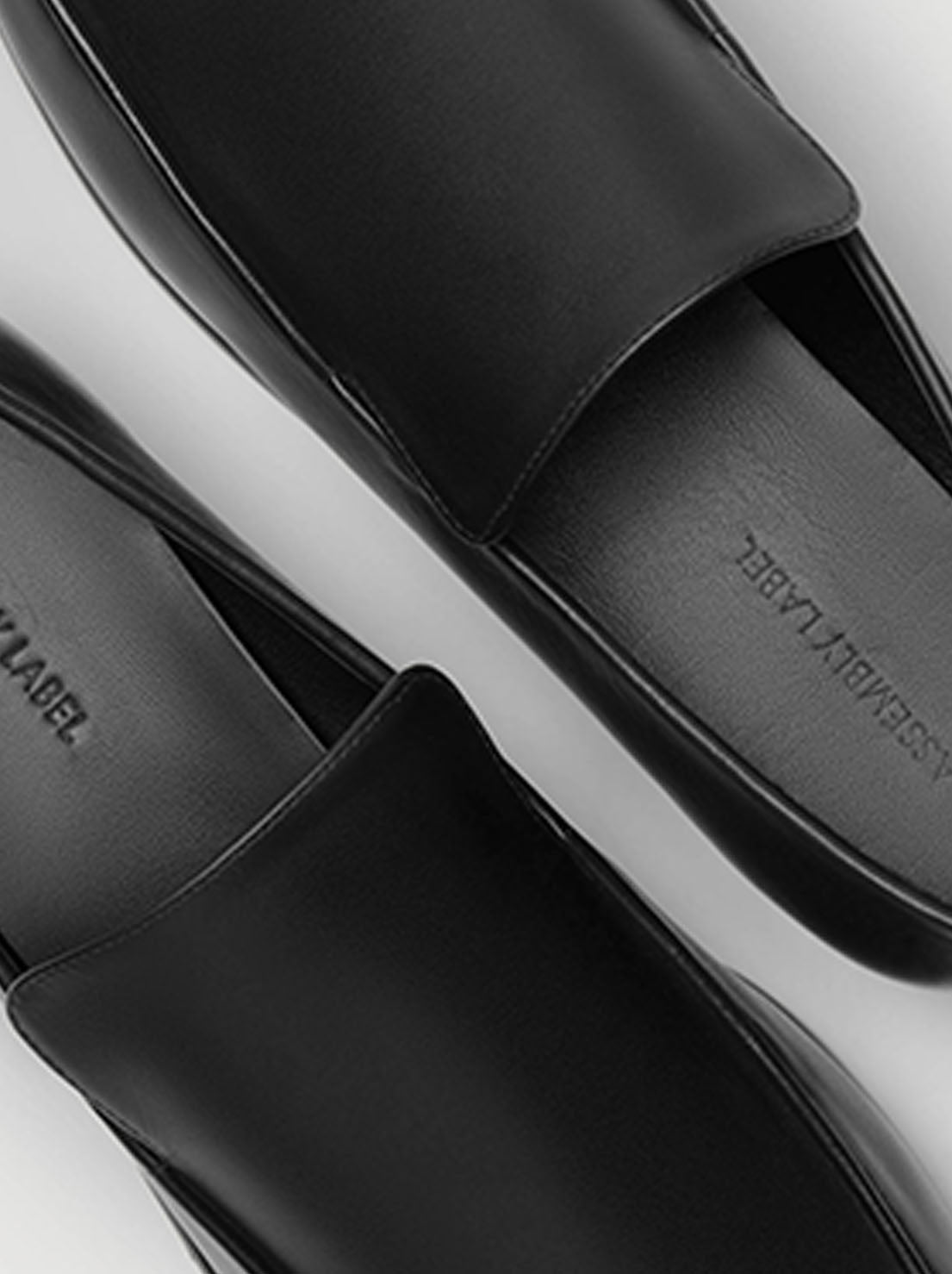 Assembly Label - Kennedy Leather Loafer - Black