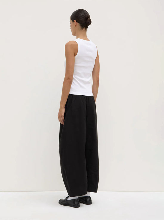 Assembly - Lola Barrel Pant - Black