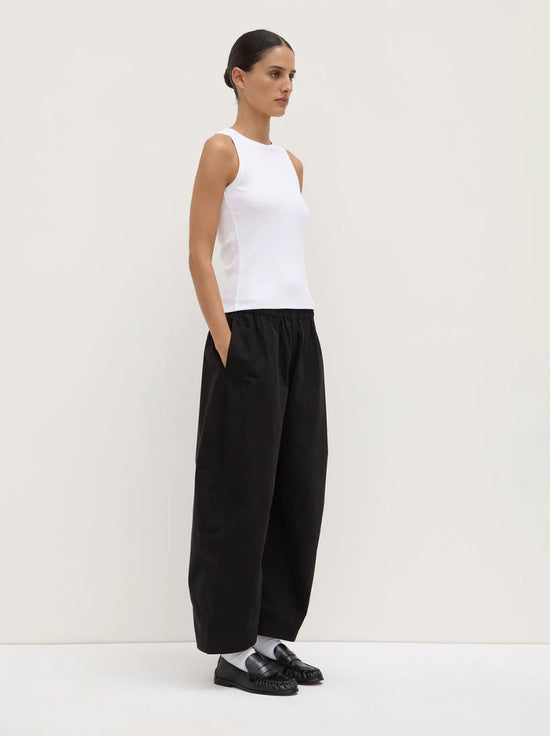 Assembly - Lola Barrel Pant - Black