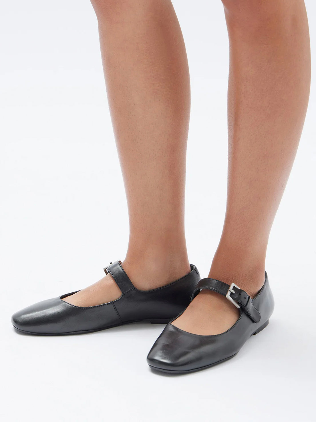 Assembly - Romee Leather Flat - Black