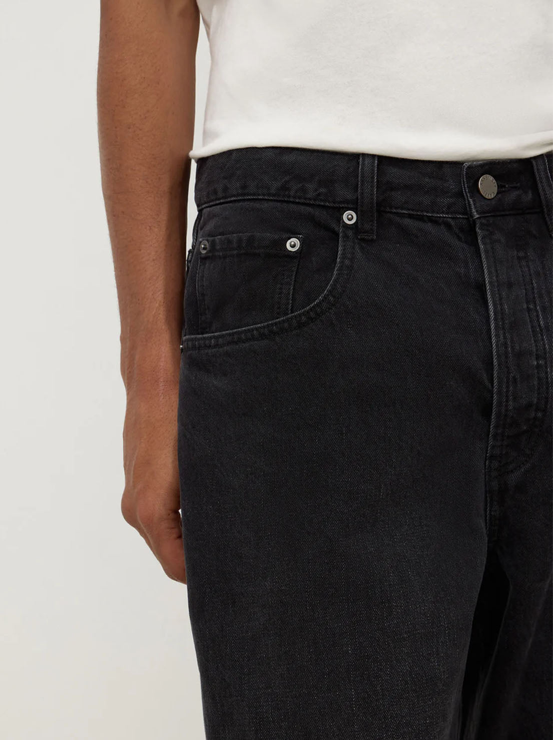Assembly Label - Barrel Leg Jean - Faded Black