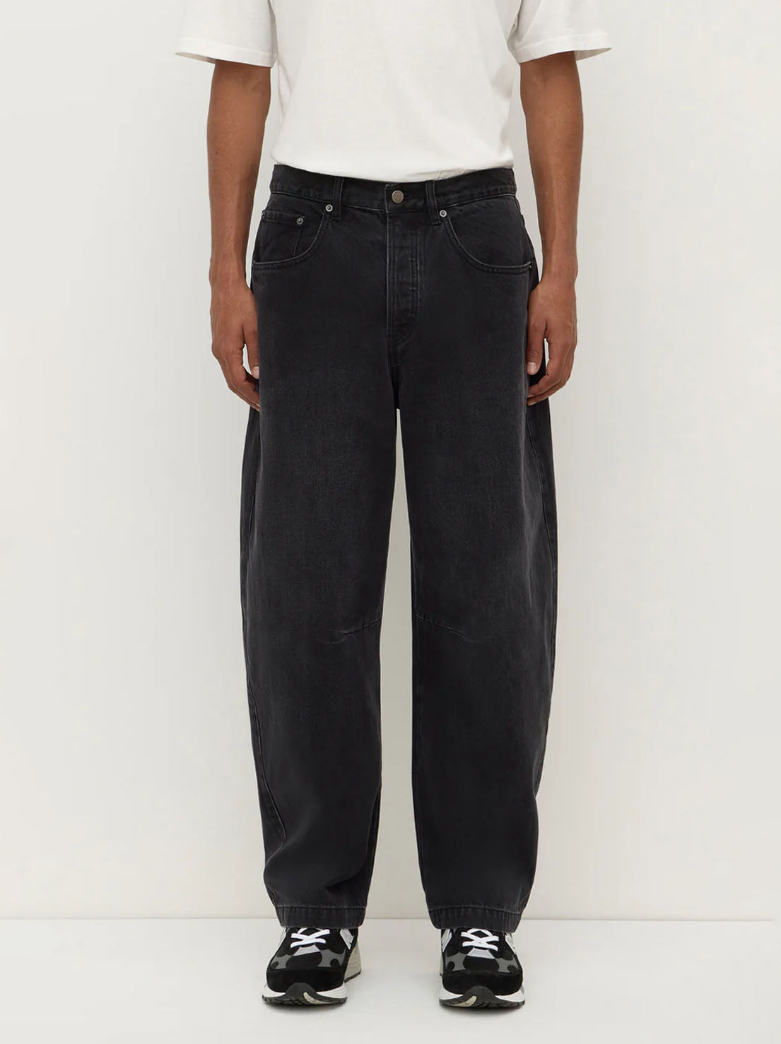 Assembly Label - Barrel Leg Jean - Faded Black