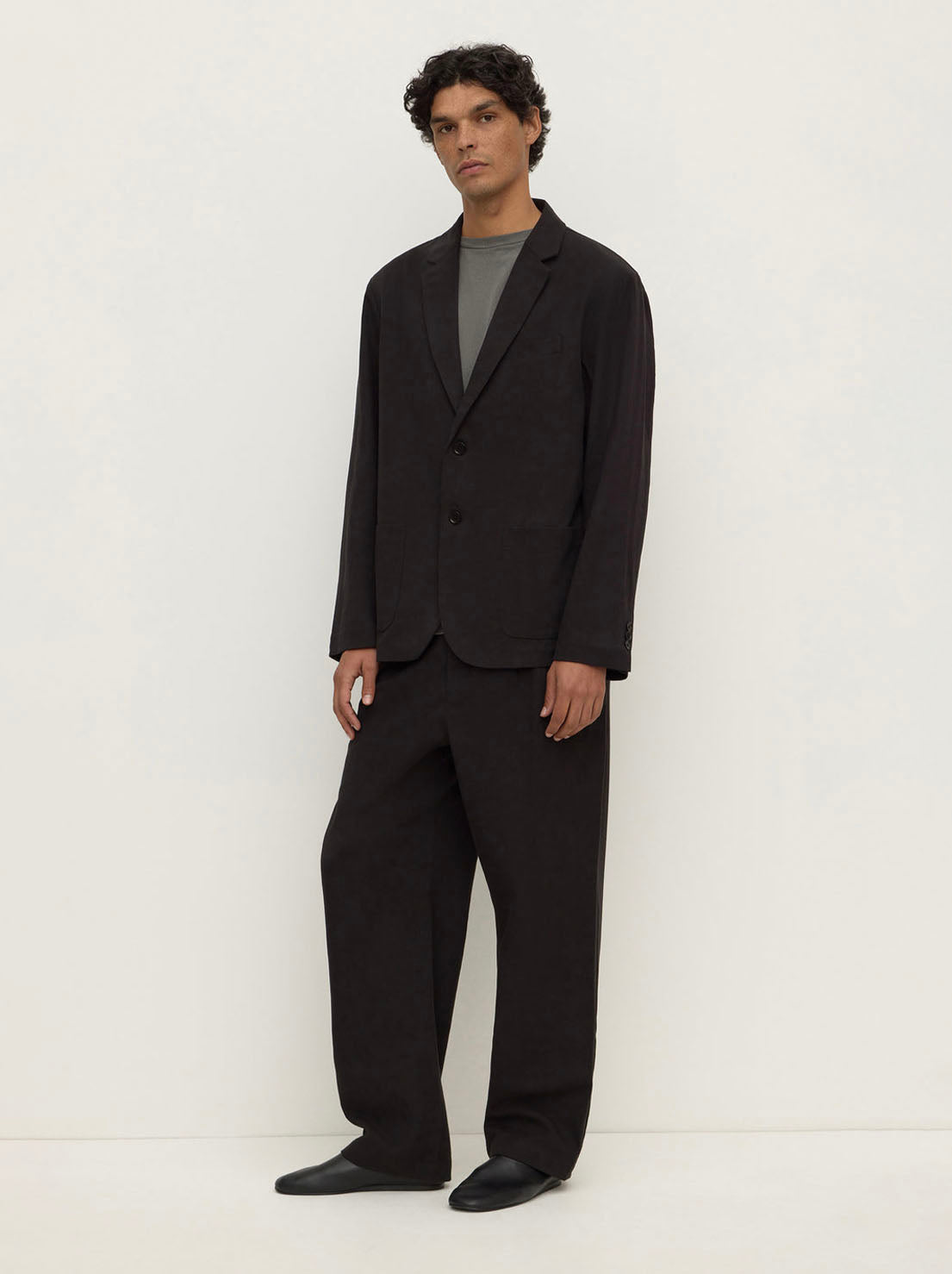 Assembly Label - Linus Blazer - Black
