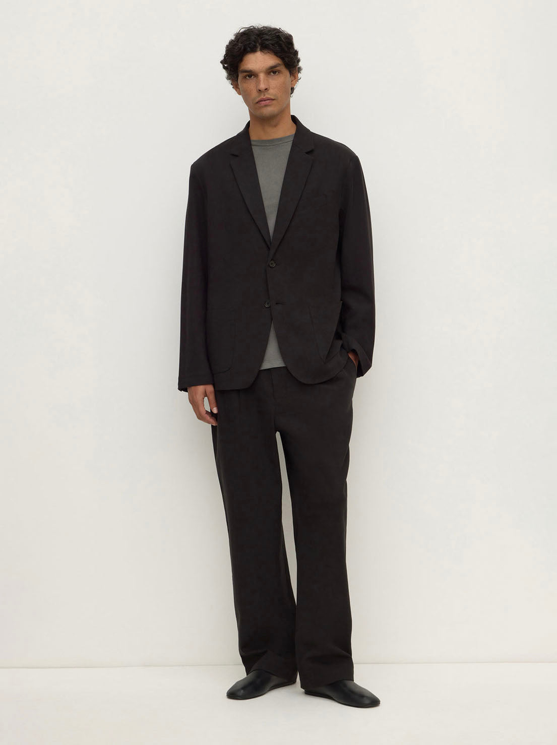 Assembly Label - Linus Blazer - Black