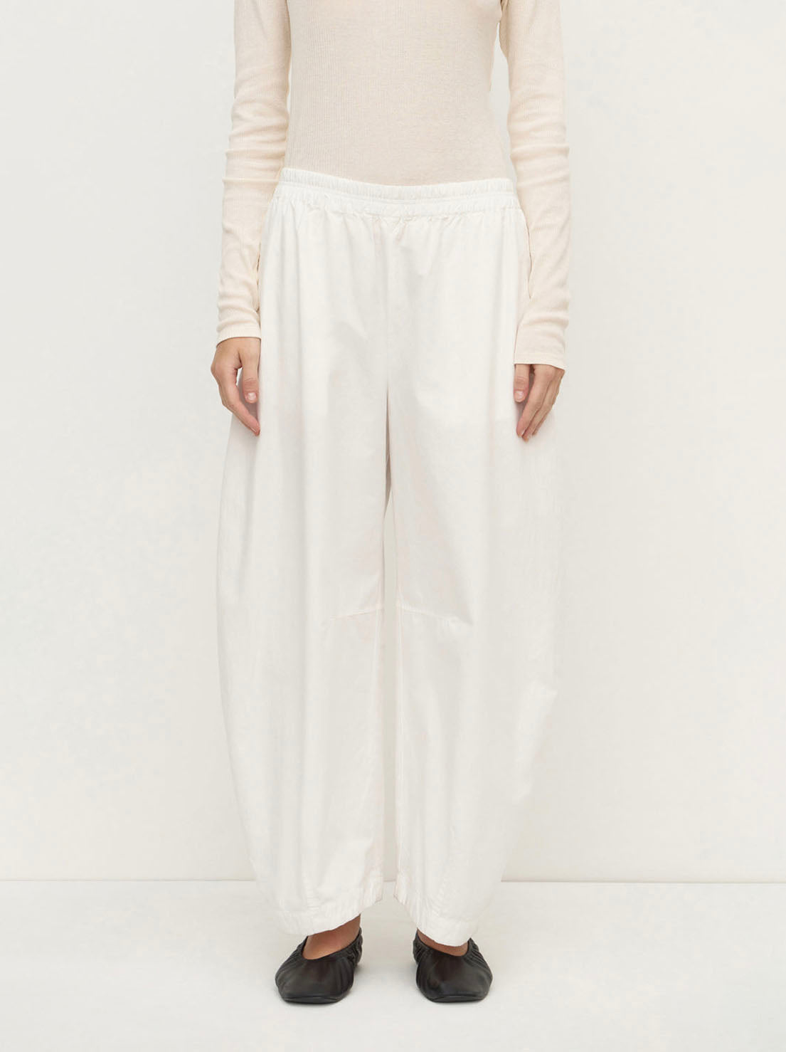 Assembly Label - Lola Barrel Pant - White