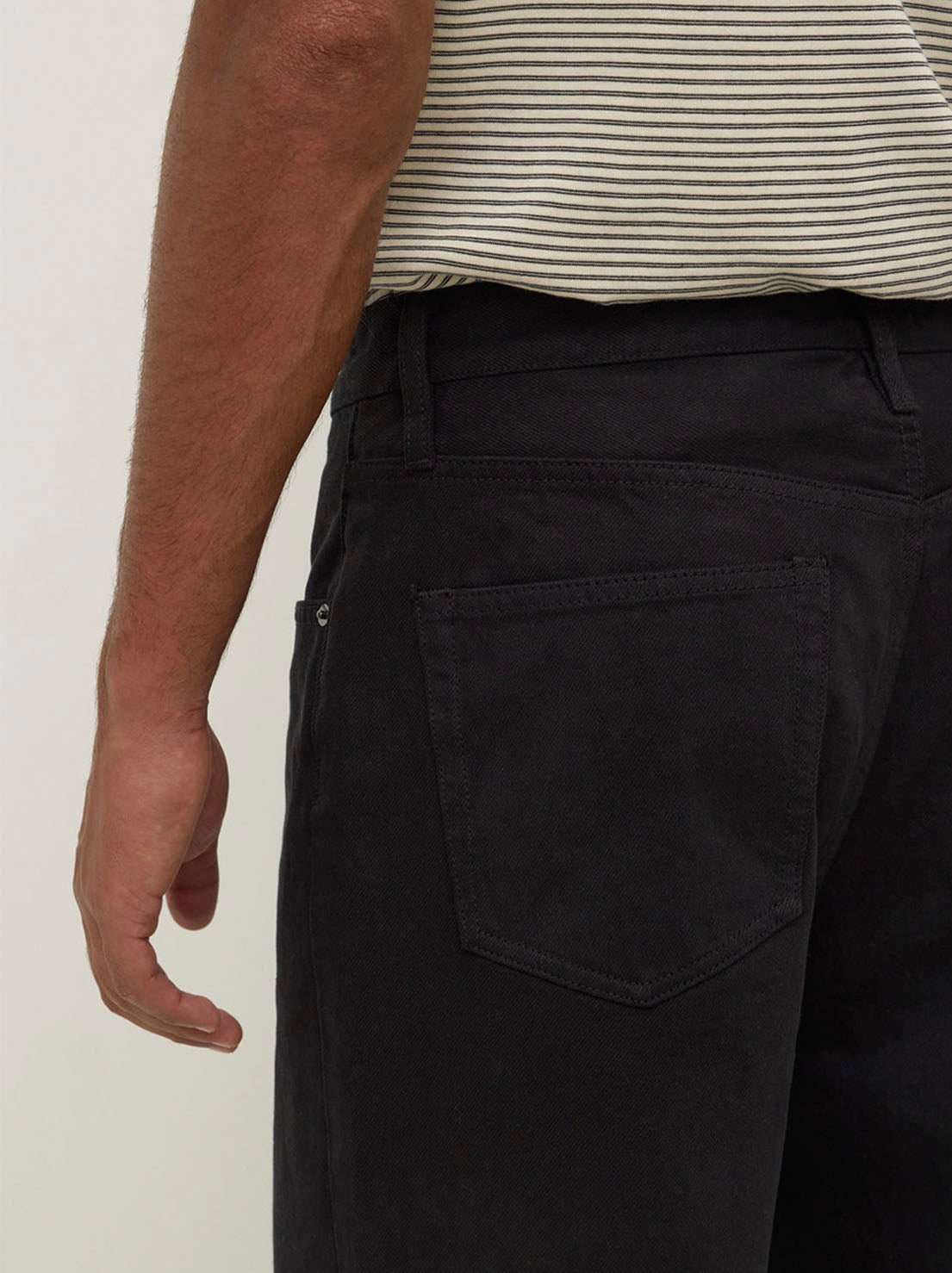 Assembly Label - Mens Relaxed Jean - True Black