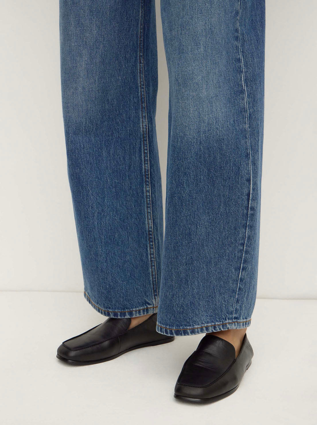 Assembly Label - Rian Leather Loafer - Black