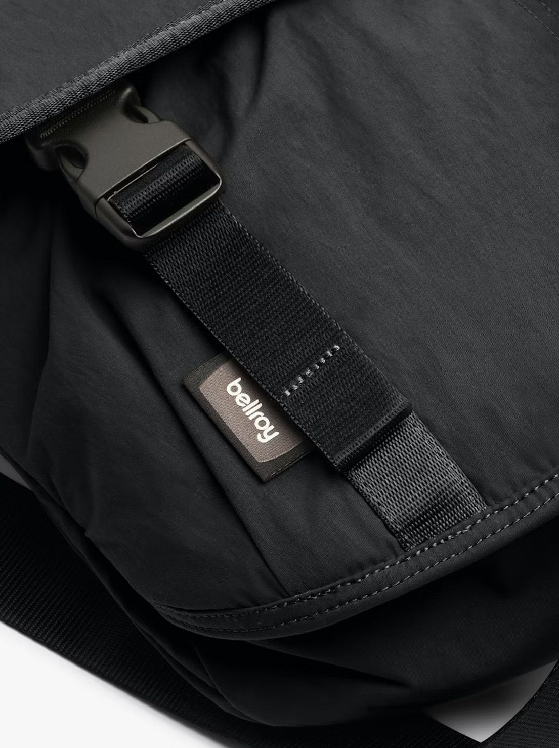 Bellroy - Cinch Messenger Bag - Black