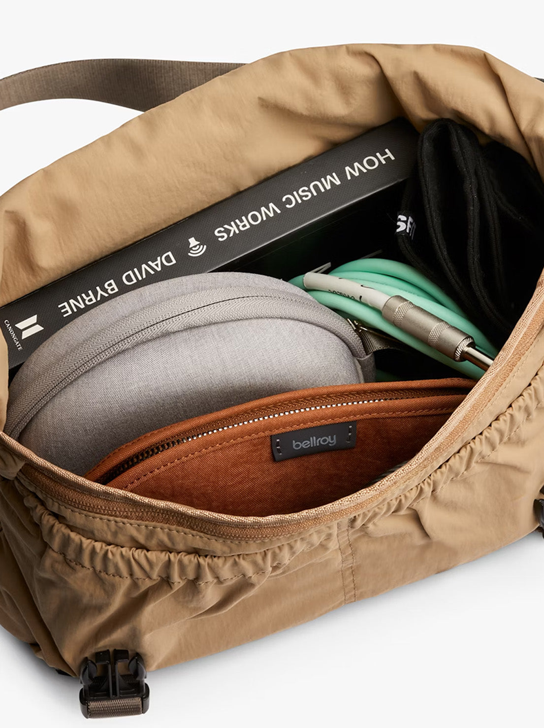 Bellroy - Cinch Messenger Bag - Sand Dune