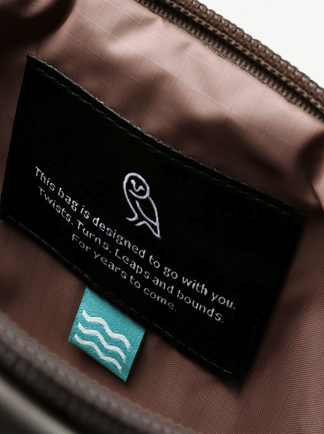 Bellroy - Laneway Belt Bag - Fawn