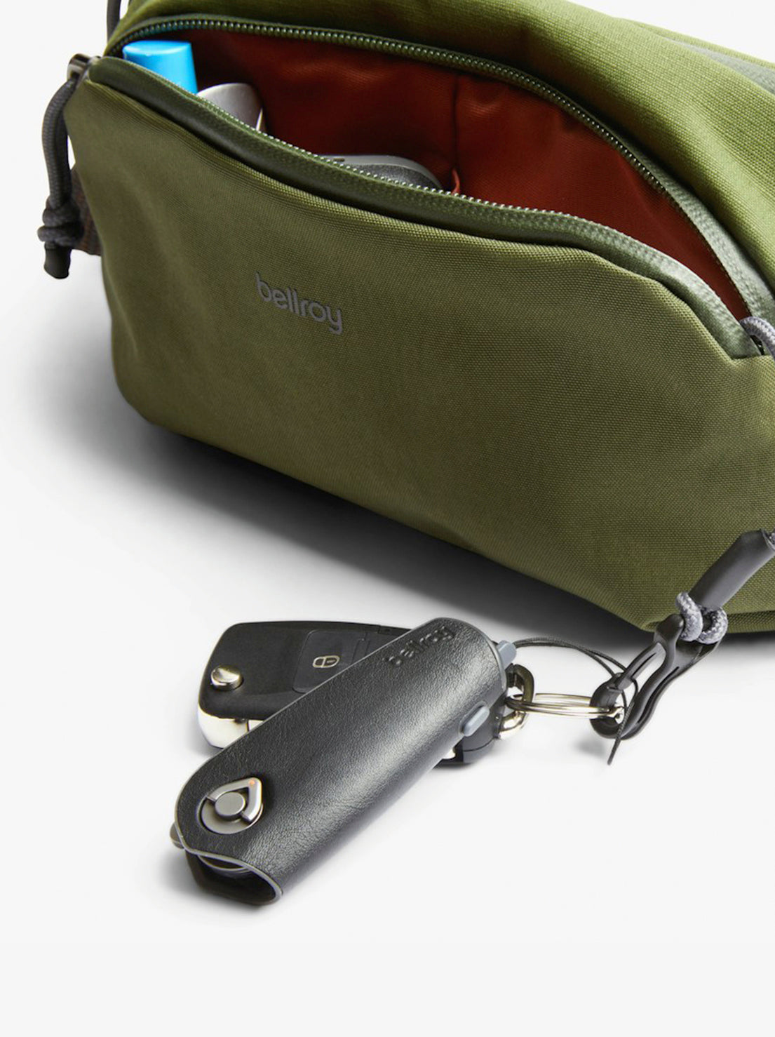 Bellroy - Venture Ready Sling 2.5L - Ranger Green