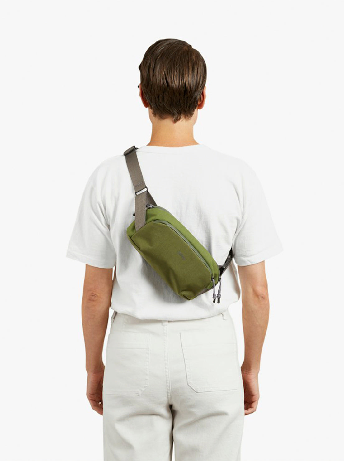 Bellroy - Venture Ready Sling 2.5L - Ranger Green