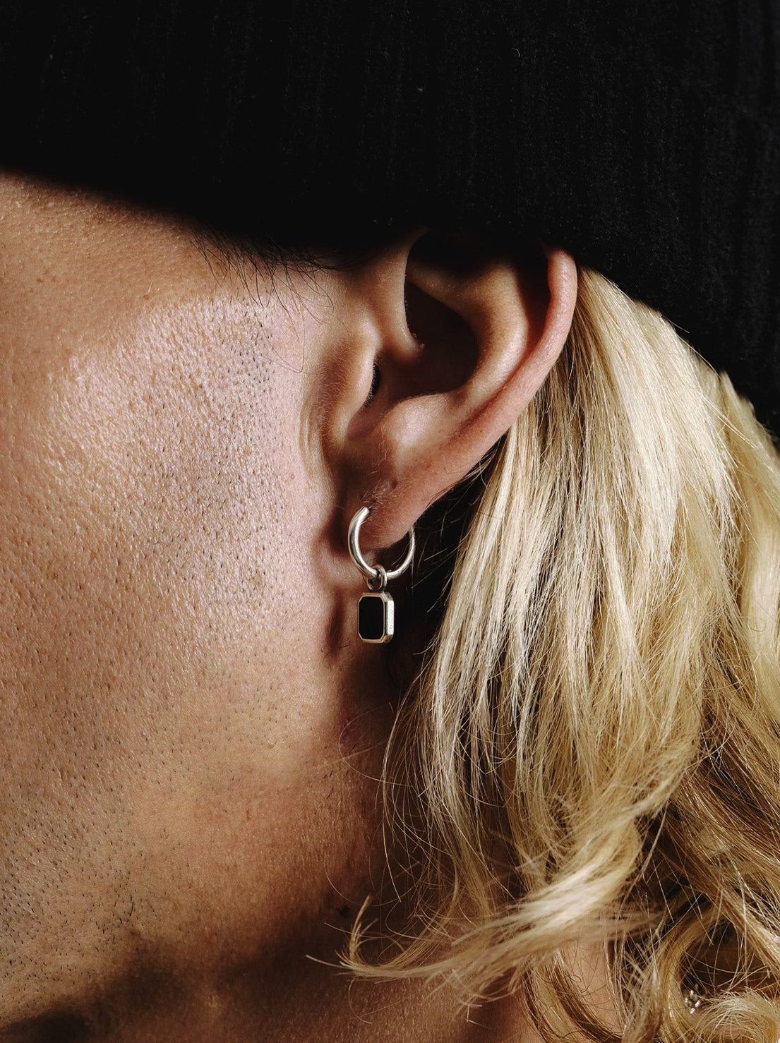 Billie Jo. - Nox Earrings - Silver / Onyx