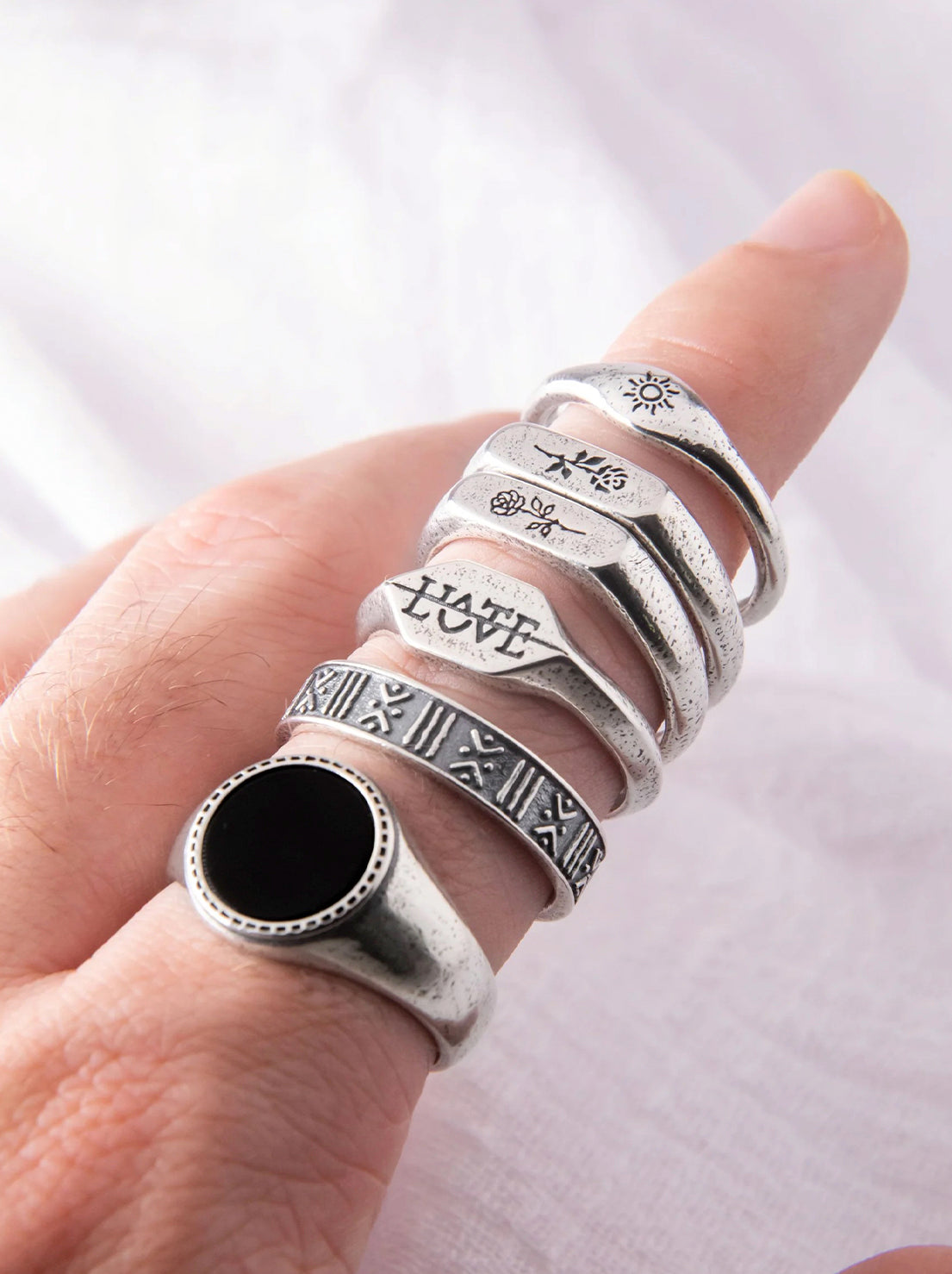 Billie Jo. - Rosa Stacker Rings - Silver