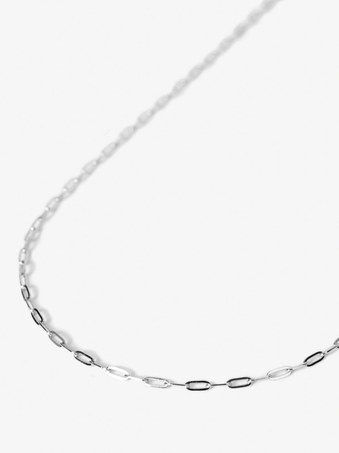 Billie Jo. - Slim Link Necklace - Silver