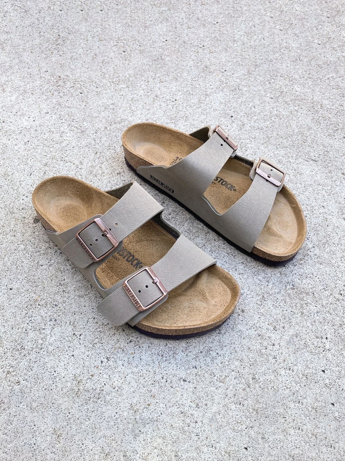 Birkenstock Arizona BirkiBuc Stone Regular Abicus