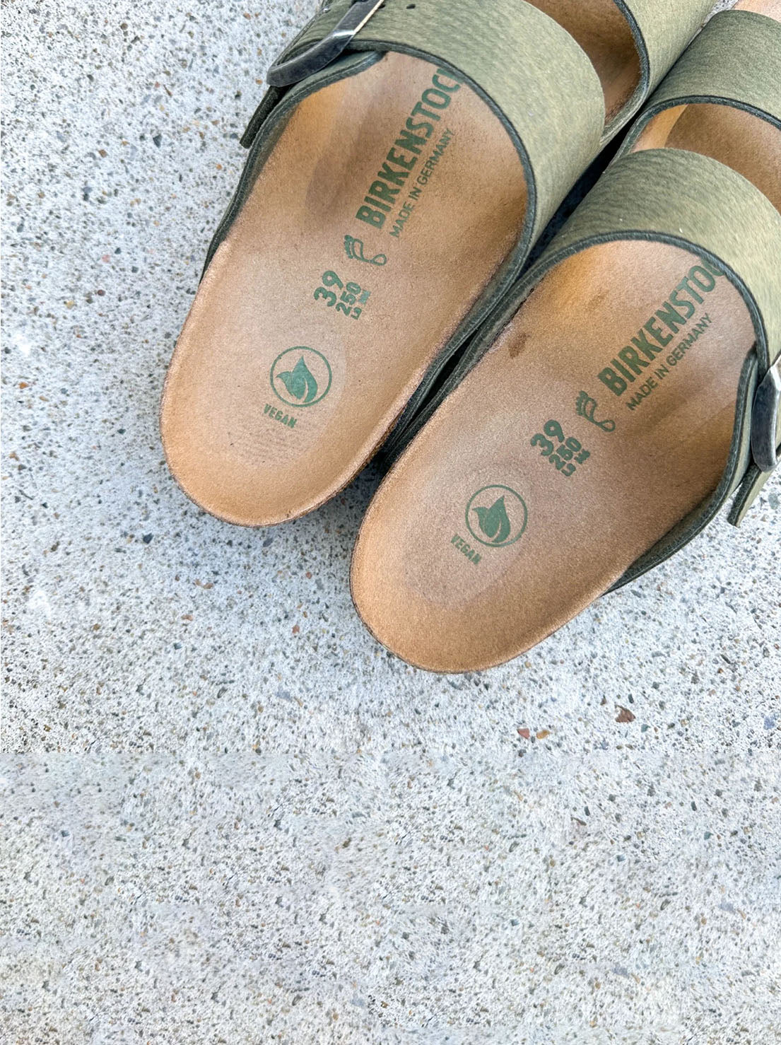 Birkenstock - Arizona - Vegan Birkibuc - Desert Dust Thyme - Regular