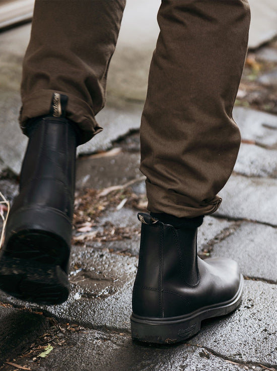 Blundstone - 063 Unisex Chelsea Dress Boot - Black