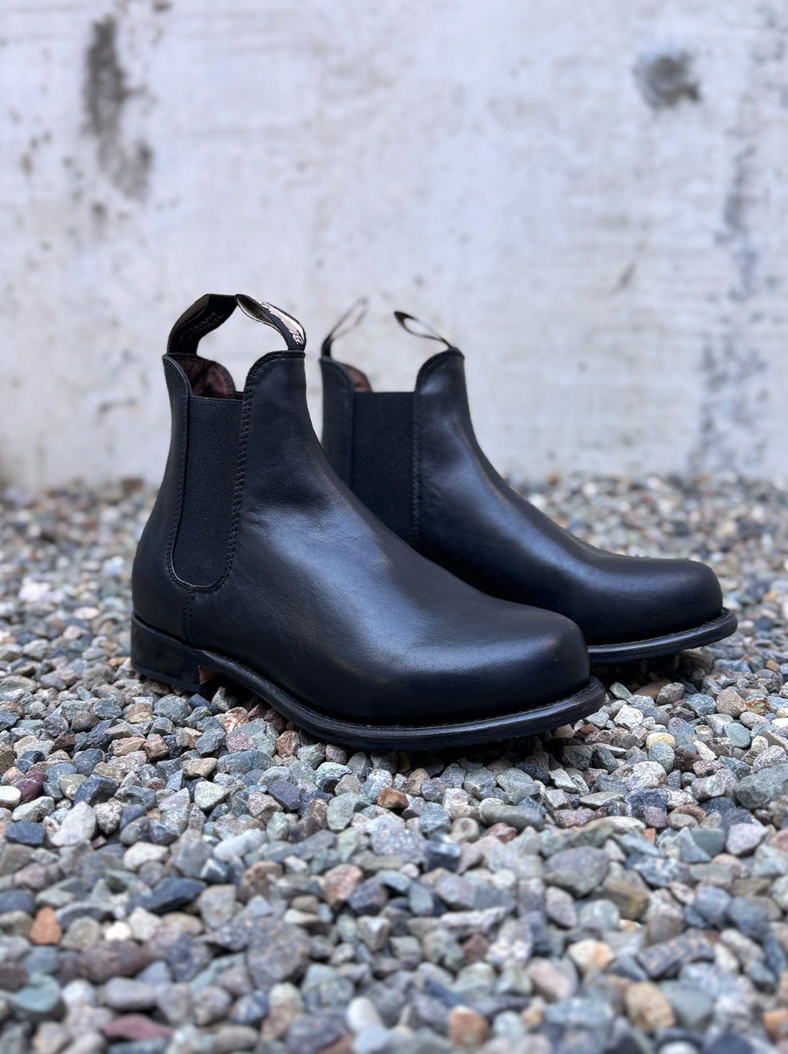 Blundstone - 153 Womens Heritage Chelsea Boot - Black