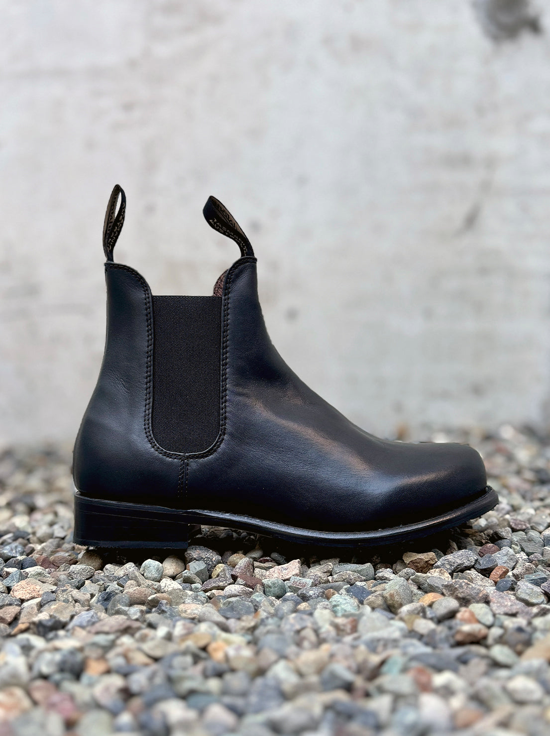 Blundstone - 153 Womens Heritage Chelsea Boot - Black