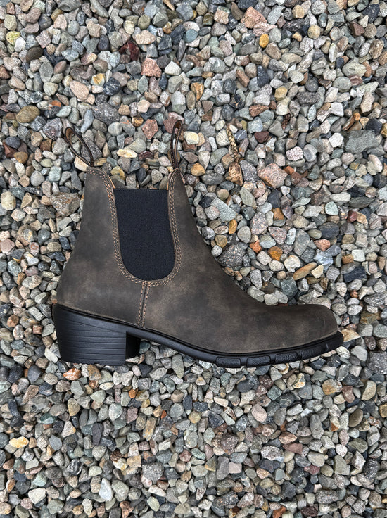 Blundstone - 1677 Womens Heeled Chelsea Boot - Rustic Brown