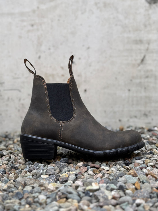 Blundstone - 1677 Womens Heeled Chelsea Boot - Rustic Brown
