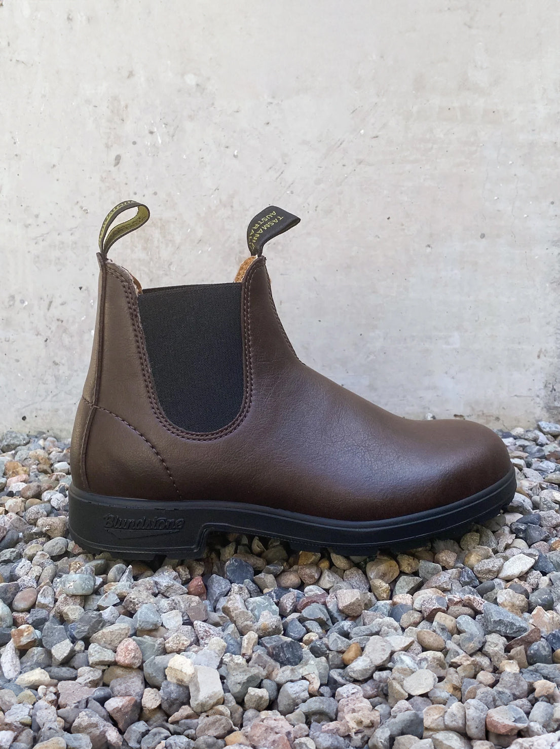 Blundstone - 2116 Unisex Vegan Chelsea Boot - Brown