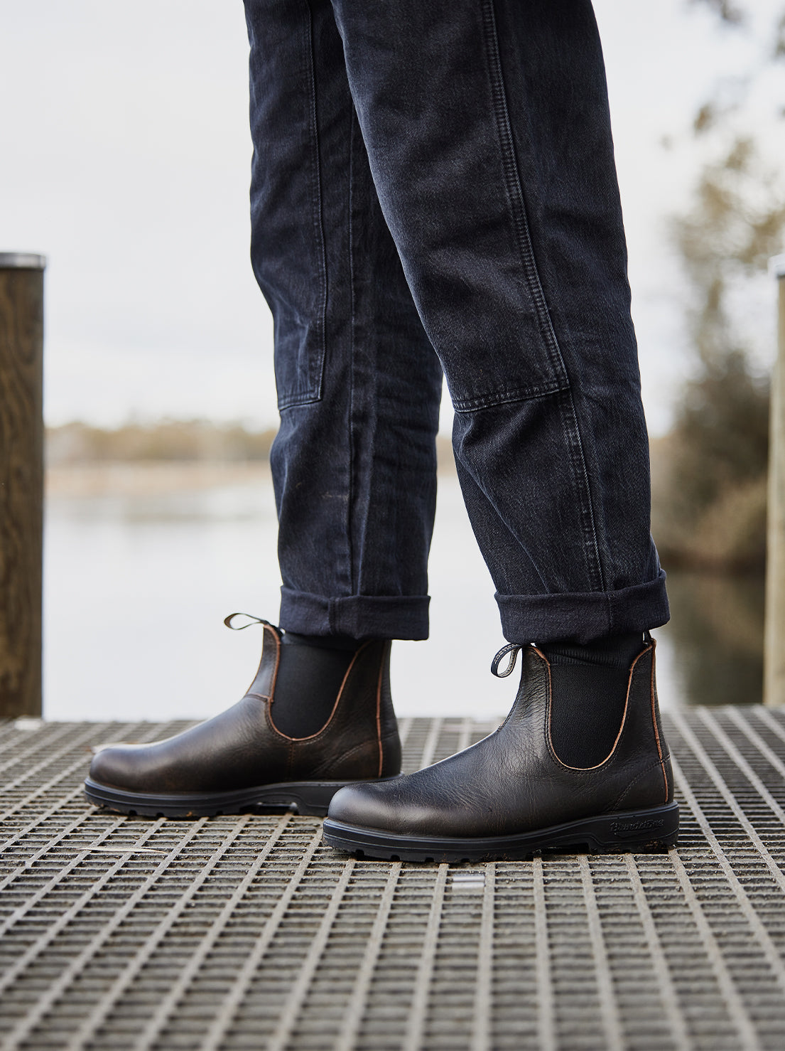 Blundstone - 2440 Unisex Chelsea Boot - Vintage Brown