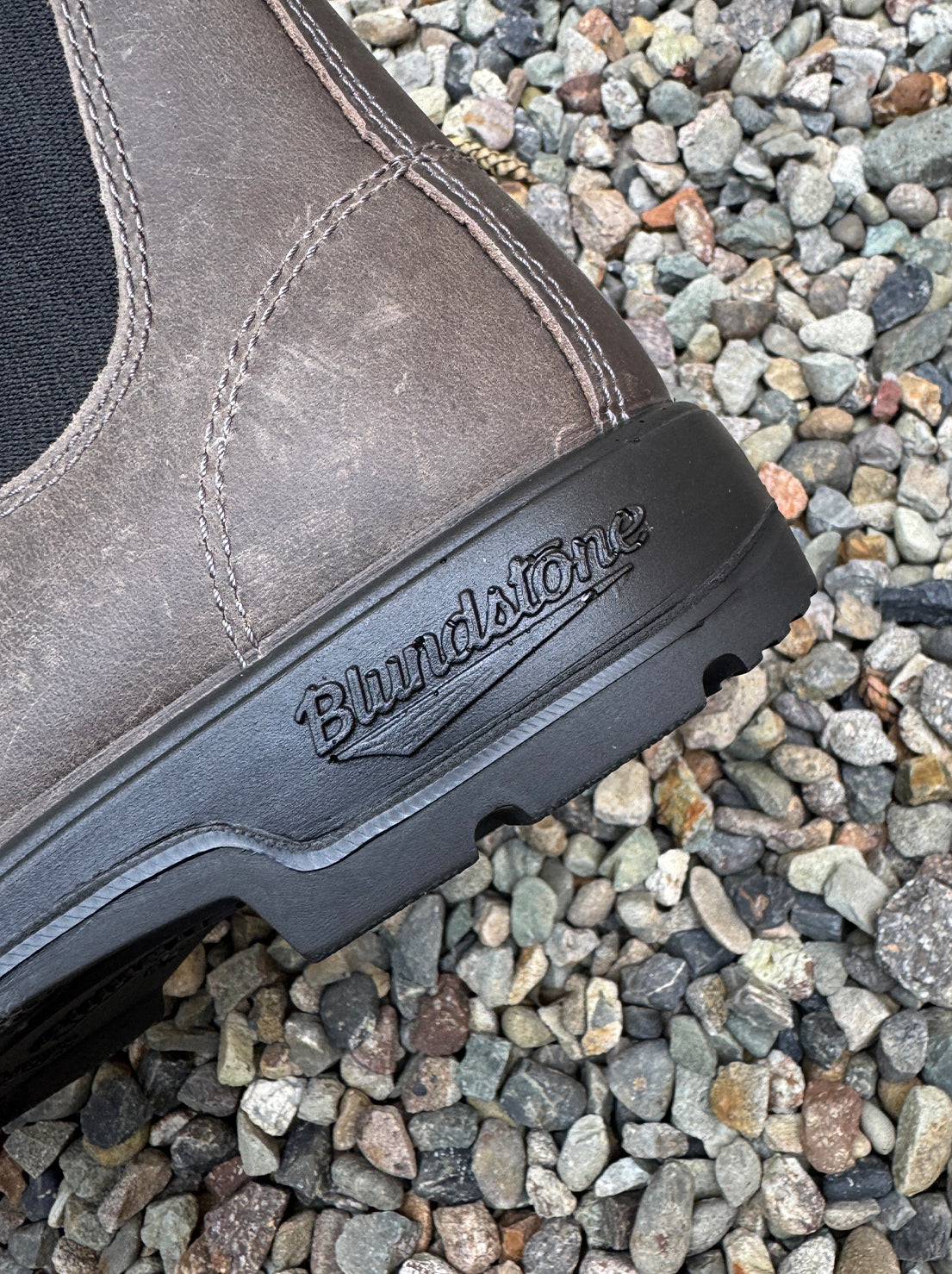 Blundstone - 2446 Unisex Chelsea Boot - Clay