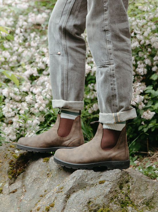 Blundstone - 585 Unisex Chelsea Boot - Rustic Brown