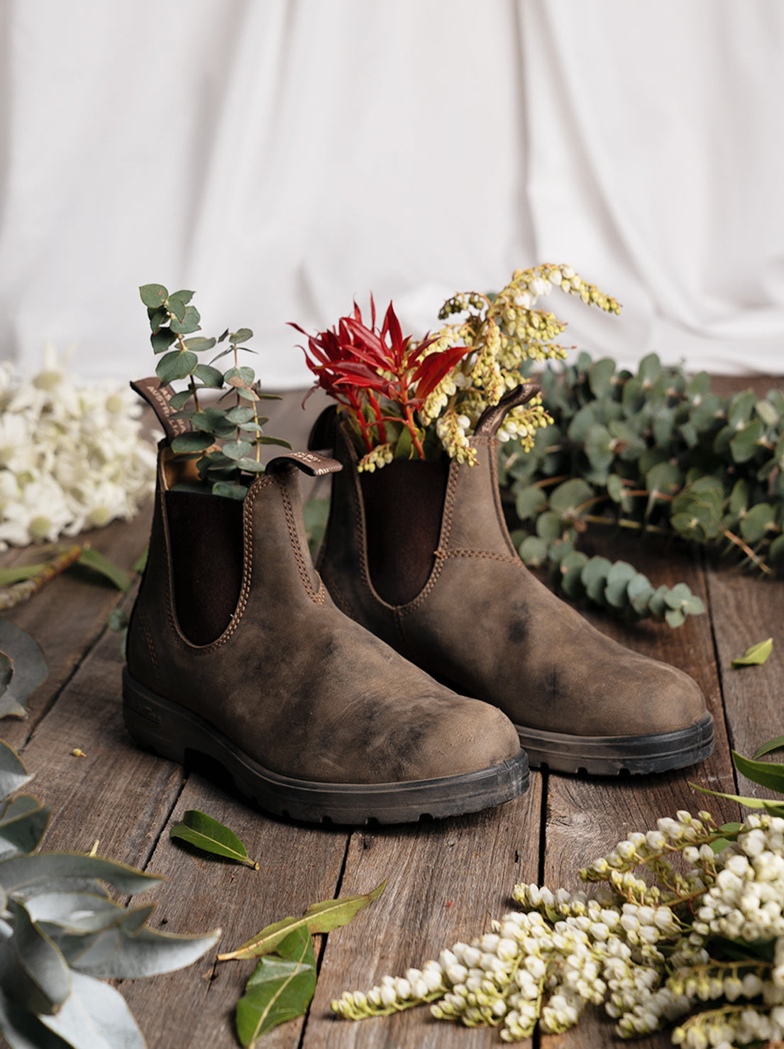 Blundstone 585 Unisex Chelsea Boot Rustic Brown Abicus