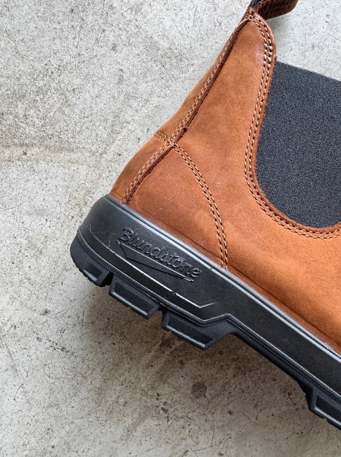 Blundstone - Filson x Blundstone - 2536 Unisex Terrain Chelsea Boot - Teak