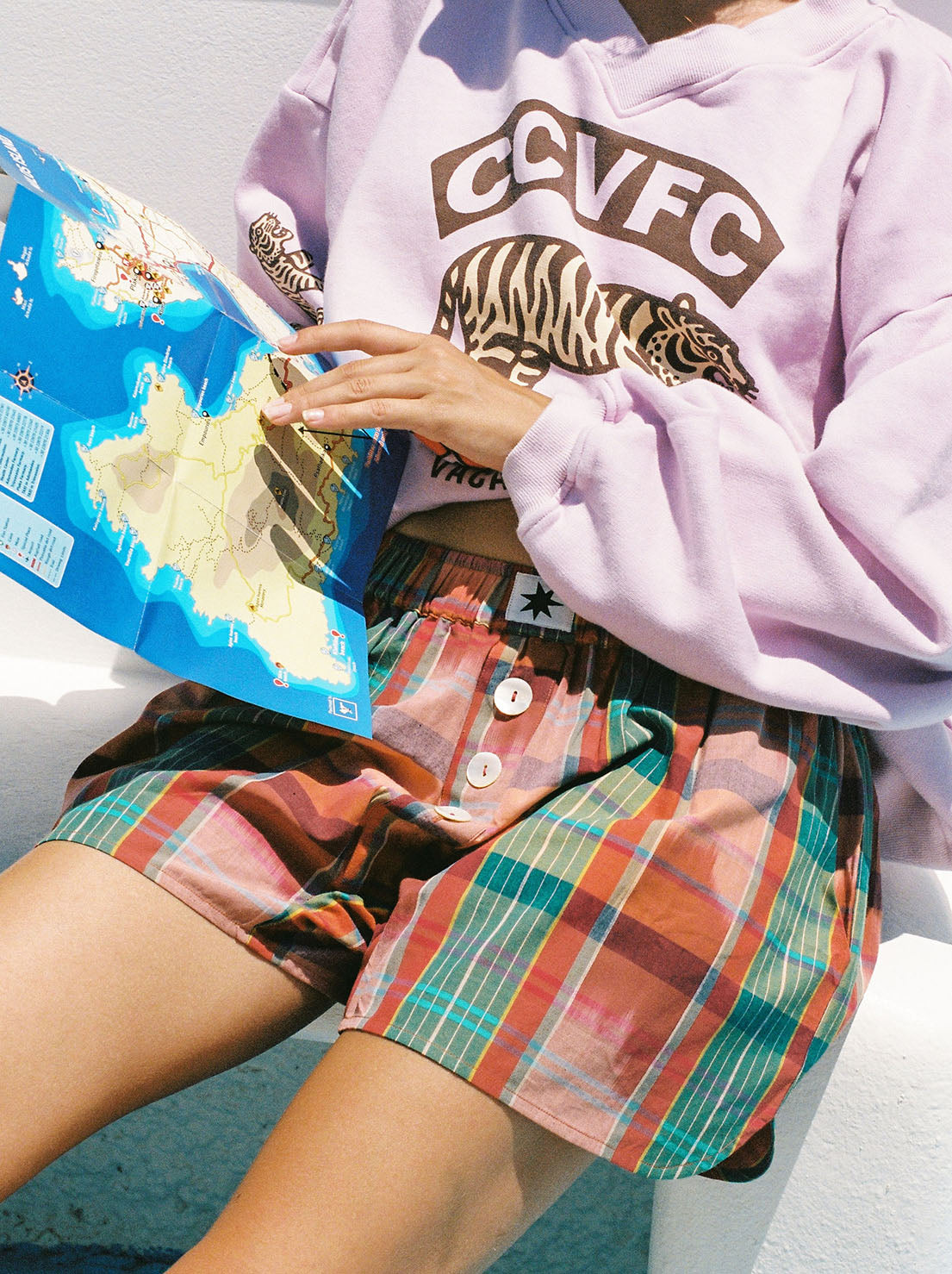 Ciao Ciao Vacation - CCVFC Tiger Sweater - Pink