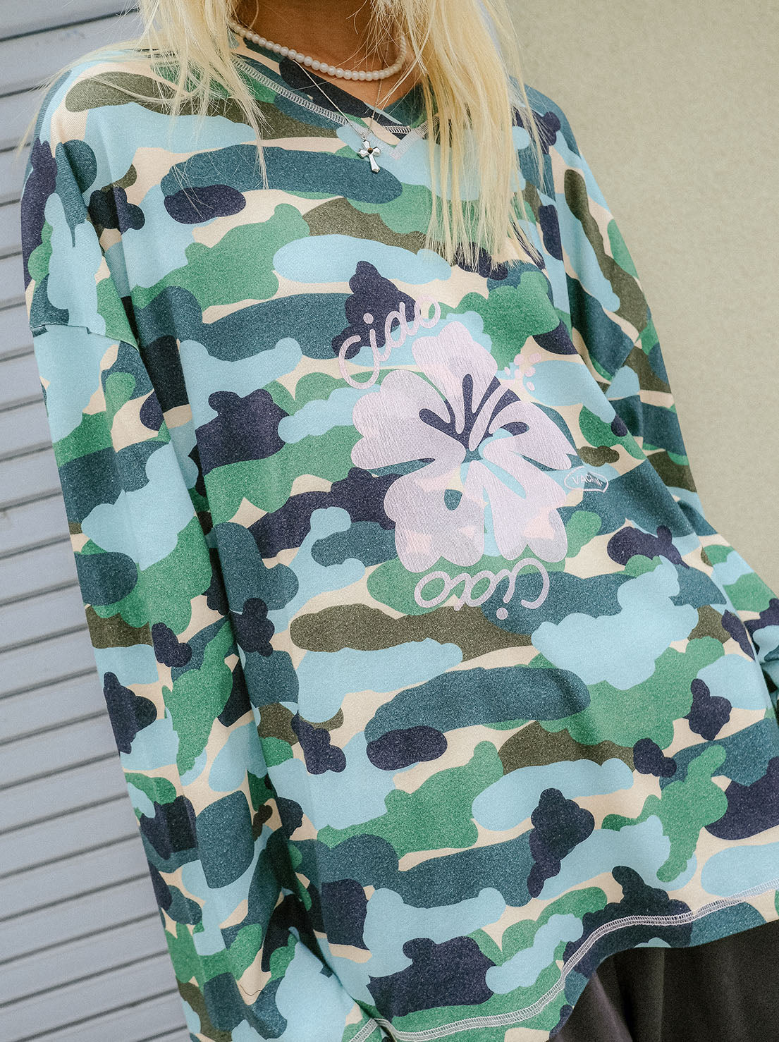 Ciao Ciao Vacation - Camo Hibiscus Speedway Long Sleeve Tee