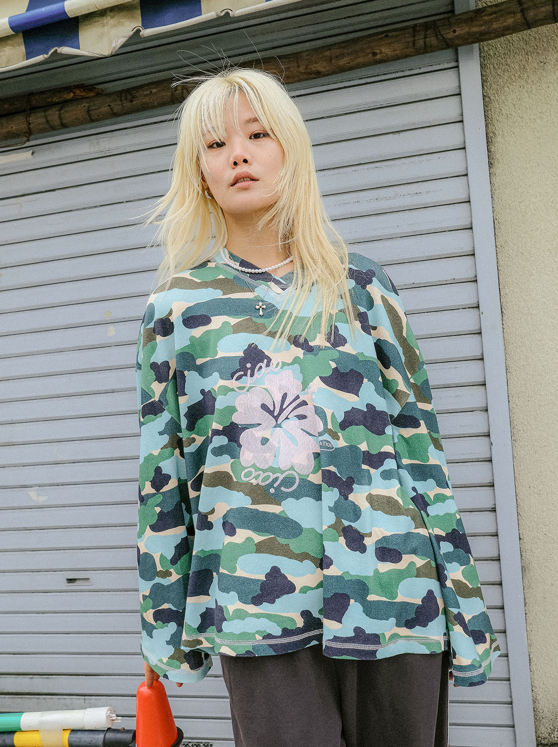 Ciao Ciao Vacation - Camo Hibiscus Speedway Long Sleeve Tee