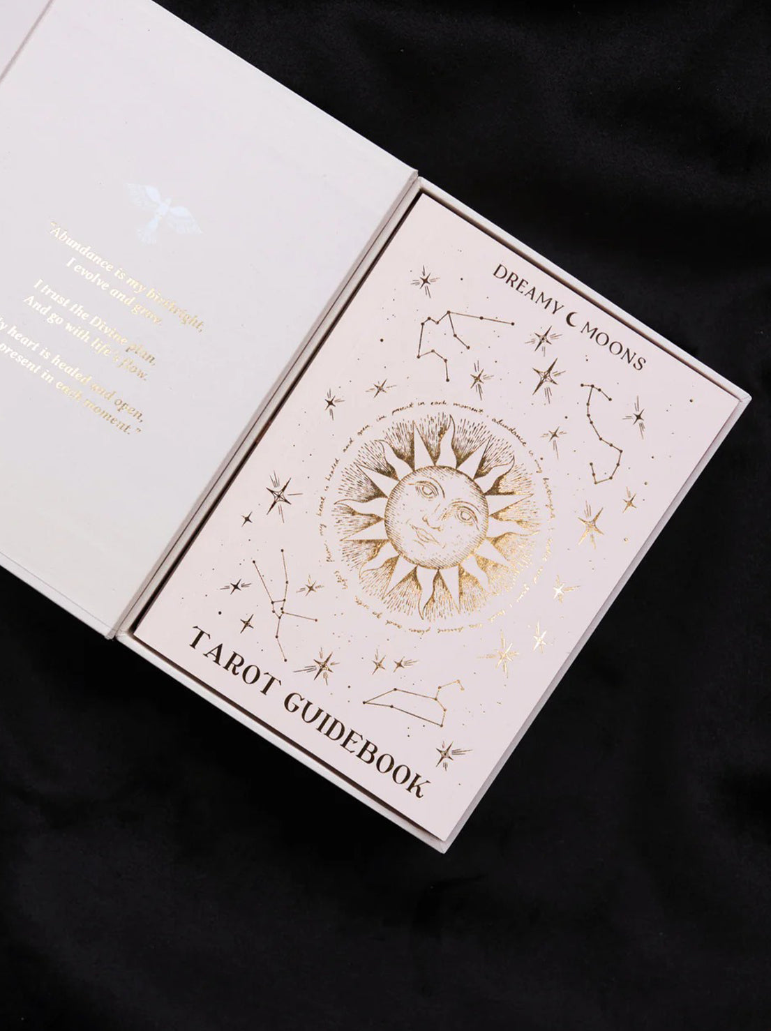 Dreamy Moons - Lightworker Tarot Deck