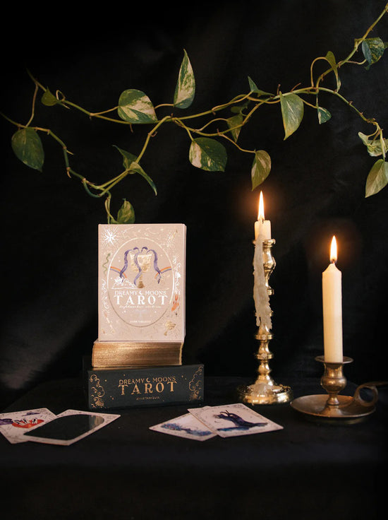 Dreamy Moons - Lightworker Tarot Deck