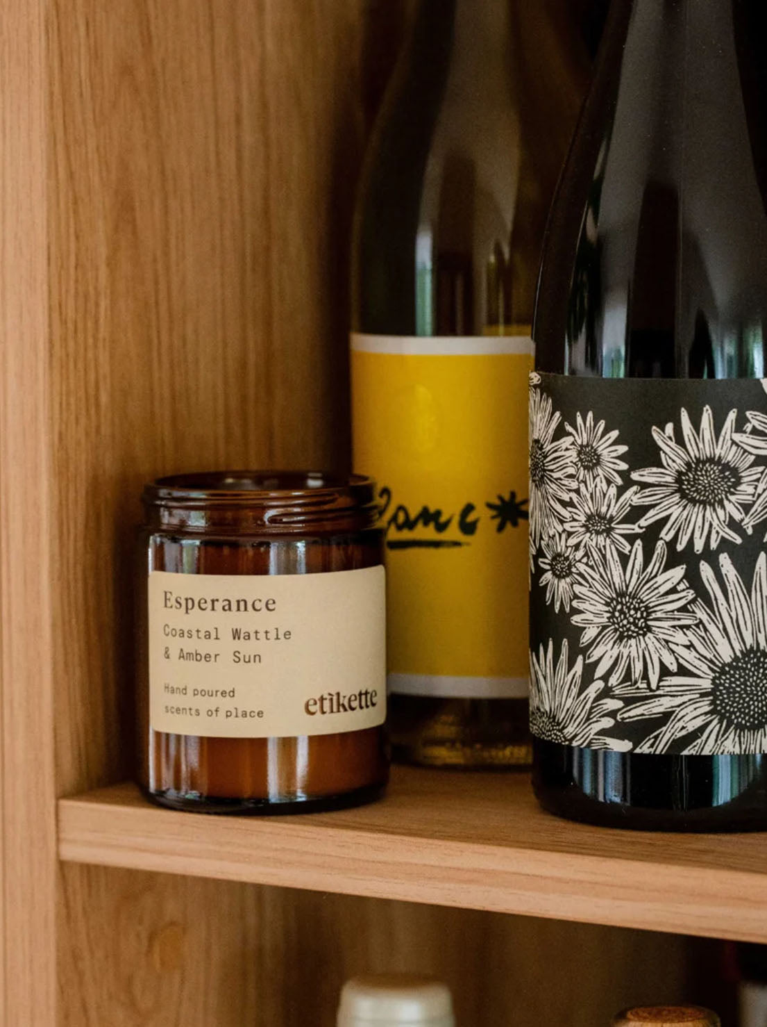 Etikette - Soy Candle 175ml - Esperance in Coastal Wattle & Amber Sun